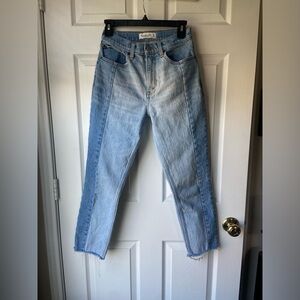 Abercrombie & Fitch High Rise Mom Jean